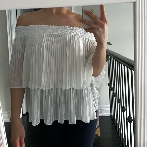 Zara off the shoulder ruffled top - Picture 2 of 4